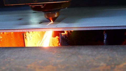 Extreme Laser Cutting Power That Melts Heavy Steel Effortlessly