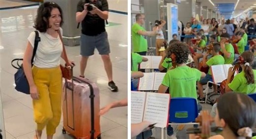 Flash mob musicale per Beatrice Rana all'arrivo in aeroporto: la sorpresa dei piccoli orchestrali