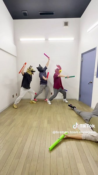 ロバさんクオリティー高っ🤣#ドレミパイプ #アンパンマンたいそう #アンパンマン #バイキンマン #boomwhackers