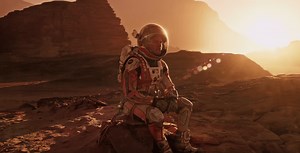Realism Makes 'The Martian' One Of The Greatest Sci-Fi Films Of All Time