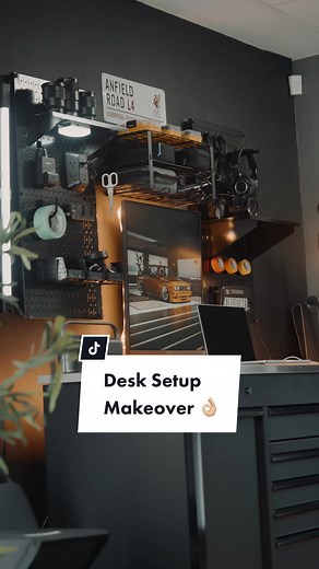 Unique Desk Setup Makeover 👀 ✎--------------------------------------- We spent like 48 hours putting this whole thing together 😁 Made one massive mistake but if you watch make sure you check the pinned comment for the love of God... Other than that, the setup is looking really sick I’m quite happy with it to be honest 🤤❤️ Let me know what you think about it! 👌🏼 ✎--------------------------------------- • • #tech #desksetup #tecktok #desk #office #foryou