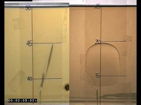Rise of an air-filled crack in gelatin
