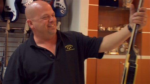 719K views · 8.7K reactions | Everything is not what it seems when a seller brings in a 1960 Les Paul custom guitar. So Rick calls in an expert who reveals the truth. | Pawn Stars on History | Facebook