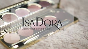 40K views · 180 reactions | Tips til hvordan legge den perfekte looken til julebordet eller nyttårsaften? Makeup artist @makeupevelina har laget denne superfine tutorialen. Se og lær :) | IsaDora Norway | Facebook