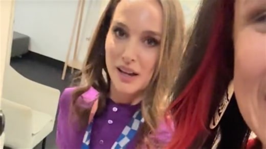 Natalie Portman cheekily tries to steal Ruby Tui's gold medal