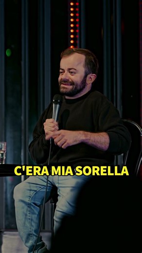 Le chat con i familiari sono magiche ✨️. SUL MIO CANALE, NUOVE DATE LIVE. #standupcomedy