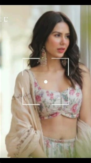 Sonam bajwa #new #ar #viralsong #viralvideo #sketch #pencilportrsit #browsefeatures #bollywood #fyp