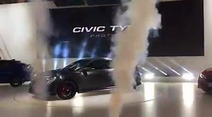 420K views · 6.7K reactions | The Honda UK Civic #TypeR Prototype breaks cover! #HondaMondialAuto | Honda Civic Type R | Facebook