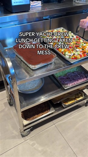 Want to know about how to Become A Yacht Chef? Link in bio! www.becomeayachtchef.com