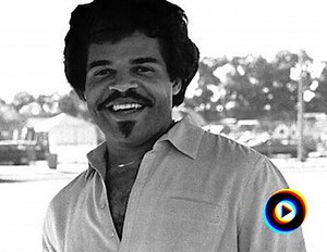 Walter Hawkins | Lyrics, Song Meanings & Music Videos