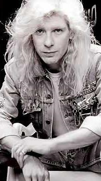 The Tragic Death Of Def Leppard Guitarist Steve Clark