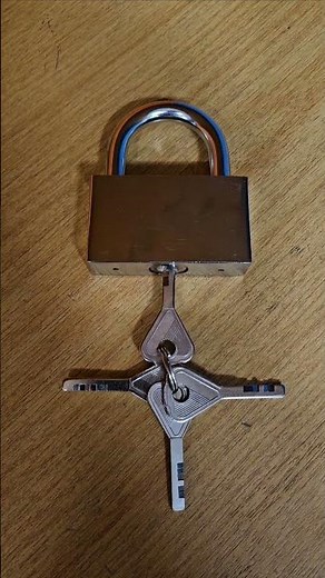 Heavy Duty Padlock High Security with 4 Keys (Shed Shutter Door Shipping Container)