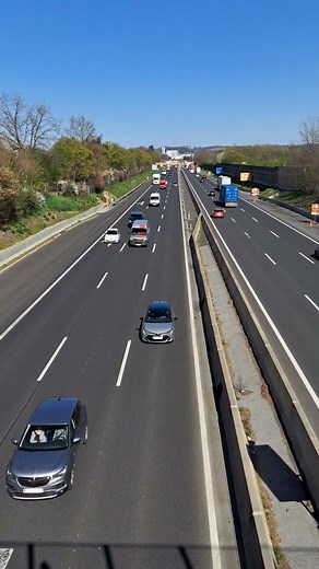 Schau 😲 schau ein Scania kommt da daher 😳