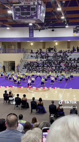 Little dance action in the hoco routine | dances