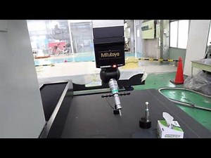 ミツトヨ 三次元測定機 CRT-A C7106