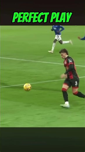 What a pass… what a VOLLEY 😮‍🔥