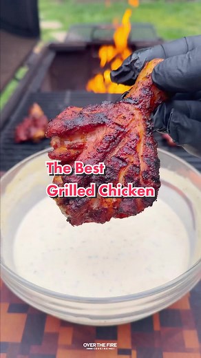 Butterflied Chicken Drumsticks with Jalapeño Lime Sauce 🍗🌶️🔥 I love some Butterflied Chicken Drumsticks over the fire. Last year, I paired them with an Alabama BBQ Sauce that I am still dreaming about. So I decided to make a new rendition doing a spicier and tangier version with these Butterflied Chicken Drumsticks with Jalapeño Lime Sauce. Using a chipotle bbq rub, we will butterfly and grill these drumsticks. Dip in that creamy, spicy and tangy white sauce and you have a winner!