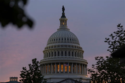 Government Shutdown Begins With No Deal in Sight; Trump Says Pfizer Will Discount Drug Prices | NTD Good Morning (Oct. 1)