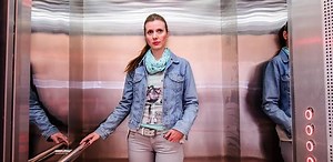 La méthode de 15 minutes pour écrire un discours d'ascenseur inoubliable - Conseil 2026