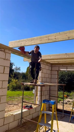 9.4K views · 44 reactions | How To Install A Cold Roof Like A Pro.. Have you ever had to create a detail in a roof you’ve never done before??? #how #howto #doityourself #building #diy #build #home #roof | Db builders Sussex LTD | Facebook