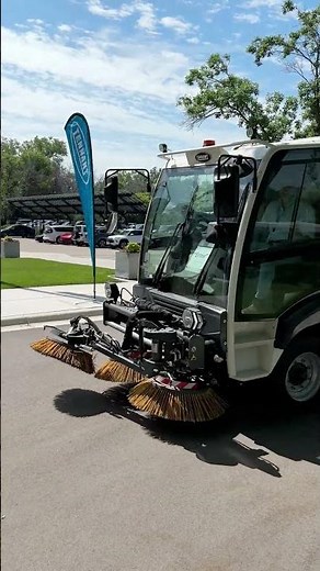 Look what just burst onto the outdoor cleaning scene! 💥