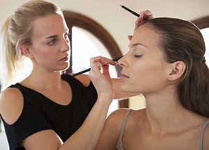 The Hottest Shadow Colour Right Now Will Replace Your Boring Browns