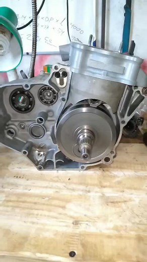 Suzuki RMZ250x Review: Performance and Features