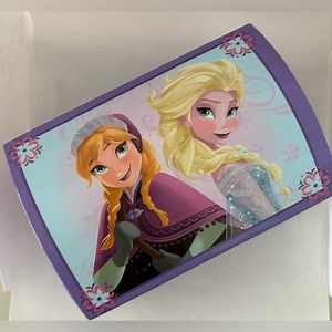 Disney | Frozen jewelry/music box with Anna and Elsa