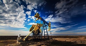 Hydraulic Fracturing (Fracking) - What Is It & Why Is  It Controversial?