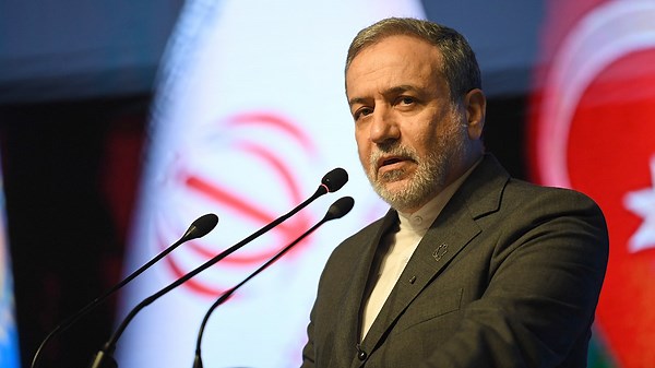 Trump issues warning to Iran as armada approaches: 'Violence, if necessary'