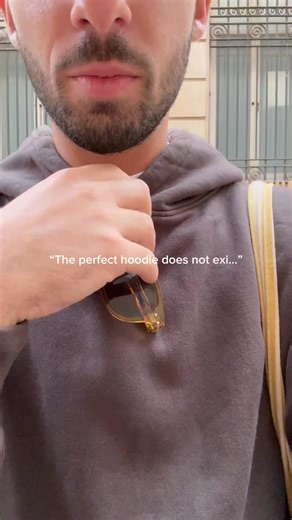 „Den perfekten Hoodie gibt’s nicht … Bis wir einen gemacht haben, der es wirklich ist.“ ✓ Über 250.000 Kund*innen weltweit ✓ 12 Stores weltweit ✓ Top-Bewertungen & führende Qualität Gesehen in: Vogue, Elle, GQ, Complex, The Guardian und vielen mehr. | Colorful Standard