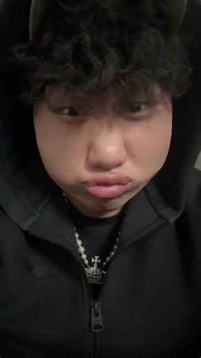 Exploring Buldak Ramen: A Spicy Noodle Challenge