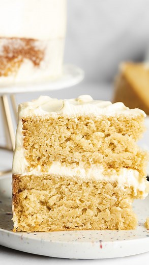 38K views · 42 reactions | This vegan vanilla cake is soo fluffy,...