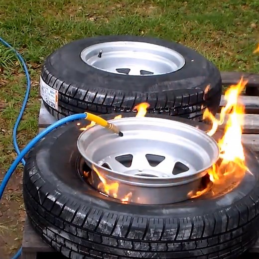 How to fit a massive tire to a wheel by just using fire | Supercar Blondie