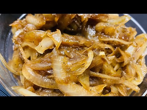 Cipolla caramellata. Pronta in 10 minuti.economica facile buonissima. Piace a tutta la famiglia ￼￼