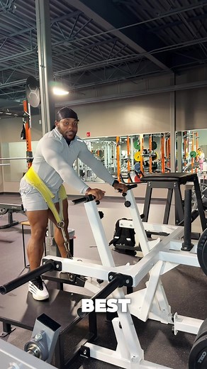 Belt Squat Technique for Optimal Quad Workouts