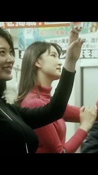[Short film (vertical)] Women fight on the train! What will be the outcome of this dominance...? ...
