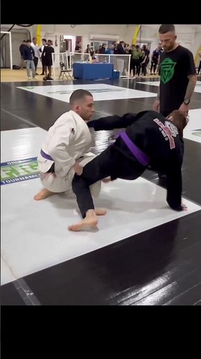 Standing across Collar Choke