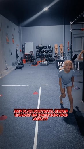 Coach Mark on Instagram: "✅️MY TOP 4 COD DRILLS FOR FLAG FOOTBALL ✅️W - DRILL W/ ATHLETES CALLING OUT NUMBERS - This is the gold standard for defensive backs learning to "click and close"—moving from a backpedal into a forward sprint to intercept a pass or pull a flag. Adding the number call out teaches them to keep thier eyes up. ✅️BOX DRILL W/ NUMBER CALL OUTS - Again teaches them to sprint, shuffle, BACKPEDAL then break on the ball when they hear the third number, again teaches them to keep e