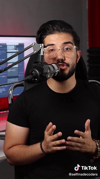 Docker made simple in less than 30 seconds! #devops #coding #100daysofcode