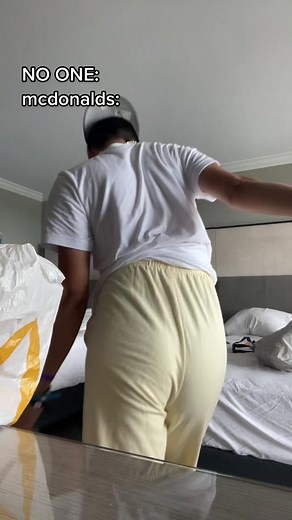 McDonald’s Worker Arguing with Rude Customer