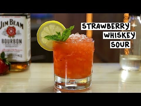 Strawberry Whiskey Sour - Tipsy Bartender