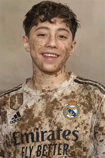 ‎كيف اسوي ترند الطين ترند الطين ريال مدريد كيف اسوي ترند ريال مدريد ترند قميص ريال مدريد متلطخ بالطين كيف اسوي ترند ريال مدريد وبرشلونه الطريق كيف اسوي ترند ريال مدريد وبرشلونه الطريق شرح ترند الطين برشلونه كيفية إنشاء صور بتأثير الطين. دروس صور تأثير الطين. كلمات دلالية لصور الطين بواسطة gemini ai. دروس صور ترند الطين بواسطة chatgpt. دروس صور ترند الطين. كلمات دلالية لصور الطين الخاصة ببرشلونة بواسطة chatgpt. دروس صور الطين على قميص ريال مدريد بواسطة gemini ai. كيفية إنشاء صور قميص بتأثير الطين