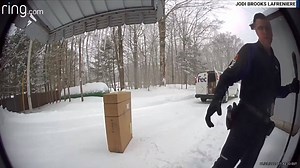 192K views · 325 reactions | How nice is this? A FedEx driver in Michigan decided to shovel snow off of the stoop for a customer receiving a package. | WSBT-TV | Facebook