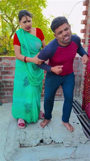 kya kar rahe hain sare kapde gande kar lio funny comedy Manoranjan ke liye