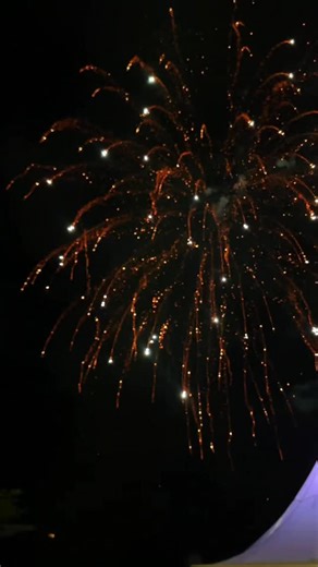 Anika Alexander on Instagram: "& the irony is I’m only getting better & better AND hotter & hotter ✨ xoxo THAT girl 💋"