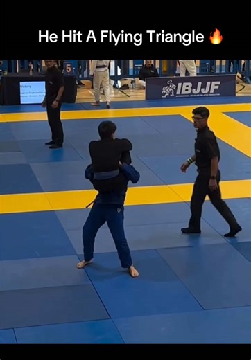 Follow for the best BJJ clips and techniques every day! ❤️ #bjj #jiujitsu #jiu #grappling #bjjlifestyle