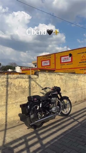 Bullet 🔥🔥💯 #automobile #trending #bullet #reelsshorts #royalenfieldbike #modified #bullet350 #reels