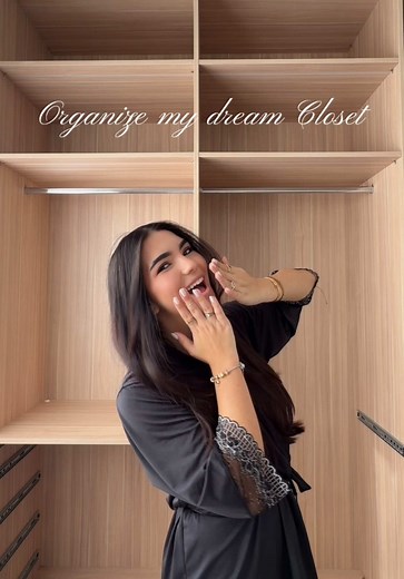Closet pronto: tour detalhado e organização do guarda-roupa