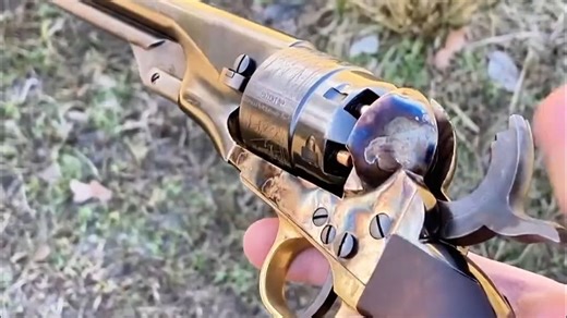 【军火展示】Colt Revolver 1860